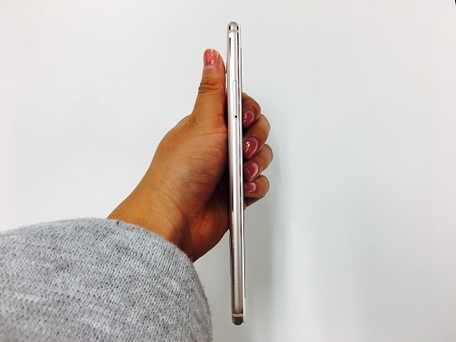 Zenfone4SelfiePro側面